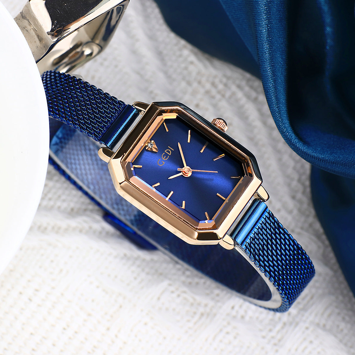 Simple All-match Casual Watch Women's Square Retro - Evans creations LLC